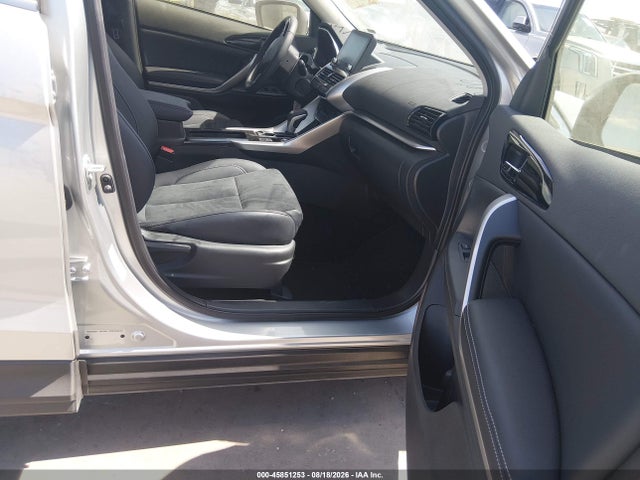 Продажа на аукционе авто 2026 Mitsubishi Eclipse Cross Black Edition S-awc/se S-awc/sel S-awc, vin: JA4ATWAAXTZ027738, номер лота: 45851253