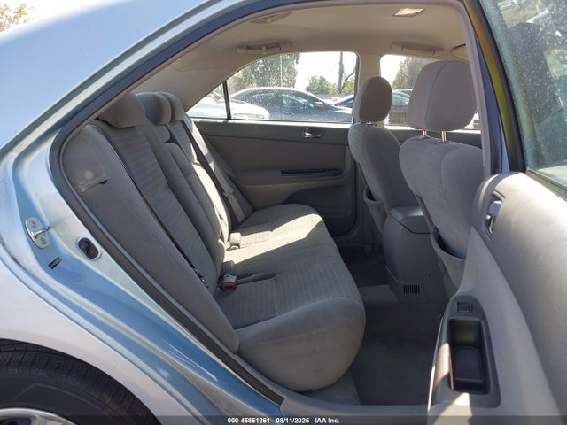 Продажа на аукционе авто 2005 Toyota Camry Le, vin: 4T1BE32K45U977745, номер лота: 45851261