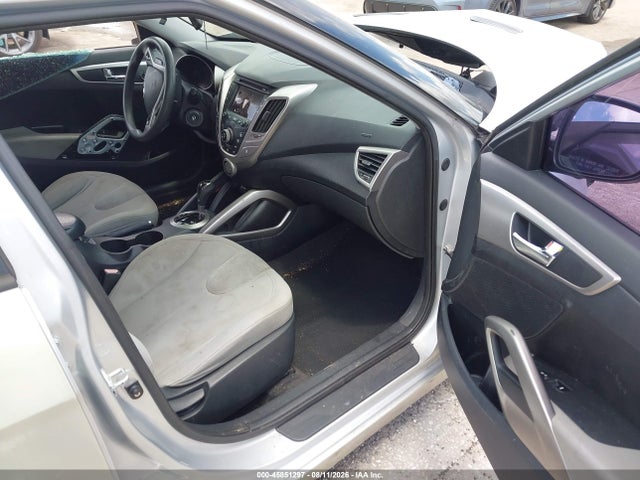 Продажа на аукционе авто 2012 Hyundai Veloster Base W/gray, vin: KMHTC6AD0CU044114, номер лота: 45851297