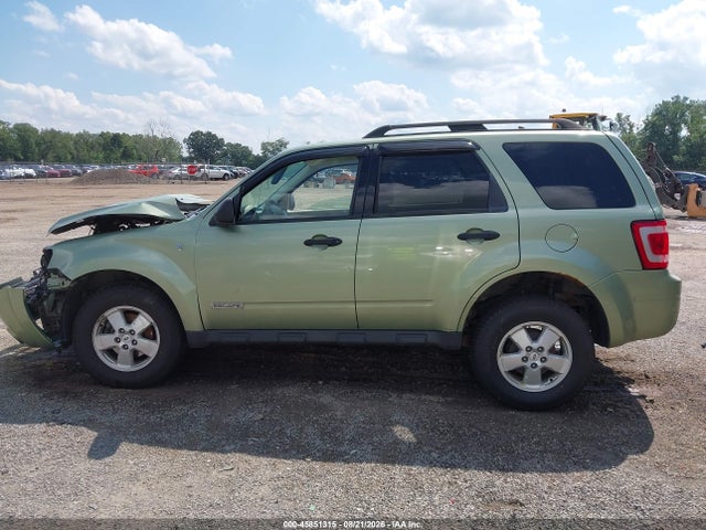 Продажа на аукционе авто 2008 Ford Escape Xlt, vin: 1FMCU93108KE03563, номер лота: 45851315