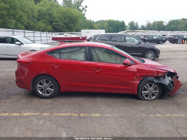 2017 Hyundai Elantra Se მანქანა იყიდება აუქციონზე, vin: 5NPD84LF4HH027802, აუქციონის ნომერი: 45851376