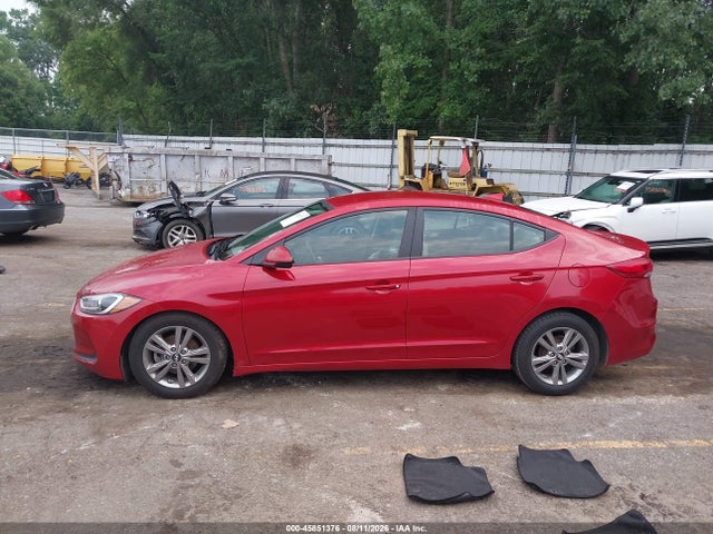 2017 Hyundai Elantra Se მანქანა იყიდება აუქციონზე, vin: 5NPD84LF4HH027802, აუქციონის ნომერი: 45851376