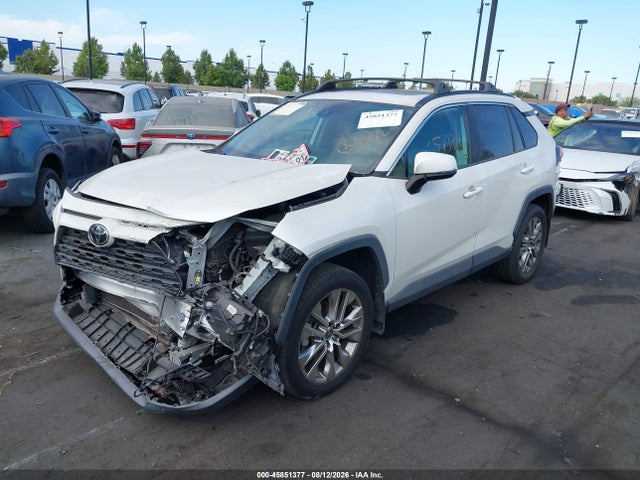 Toyota Rav4 Xle Premium 2021 2T3C1RFVXMW135277 Image 2