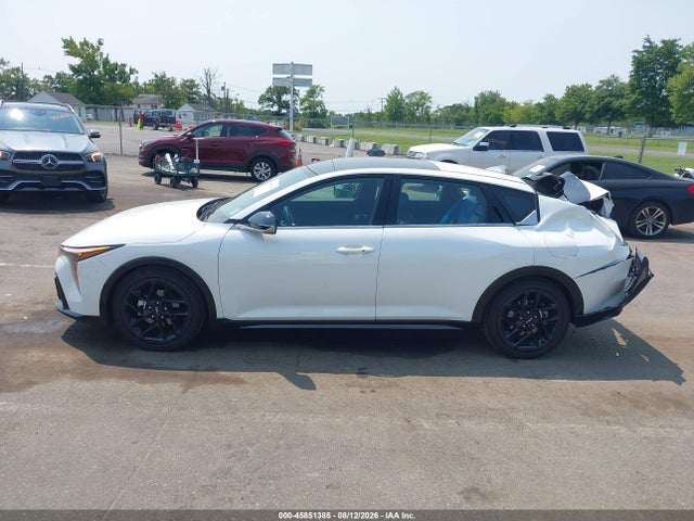2025 Kia K4 Gt-line მანქანა იყიდება აუქციონზე, vin: 3KPFW4DE2SE180033, აუქციონის ნომერი: 45851385