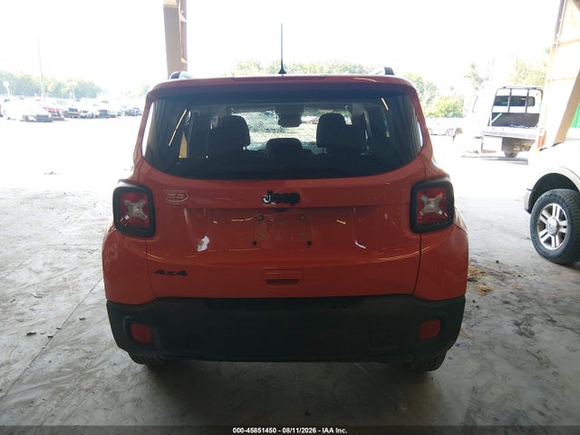 2018 Jeep Renegade Upland Edition 4x4 მანქანა იყიდება აუქციონზე, vin: ZACCJBAB2JPJ17352, აუქციონის ნომერი: 45851450