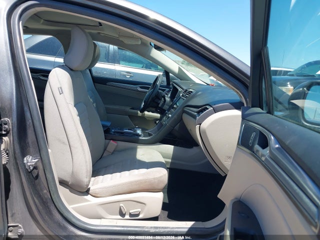 2019 Ford Fusion Hybrid Se მანქანა იყიდება აუქციონზე, vin: 3FA6P0LU9KR207225, აუქციონის ნომერი: 45851494