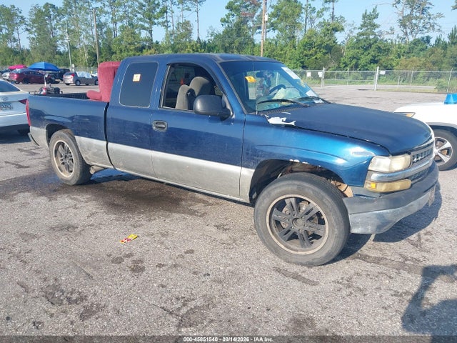 Auction sale of the 2000 Chevrolet Silverado 1500 Ls, vin: 2GCEC19T3Y1300048, lot number: 45851540