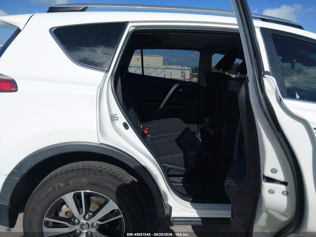 Продаж на аукціоні авто 2018 Toyota Rav4 Xle, vin: JTMWFREV8JJ725178, номер лоту: 45851548