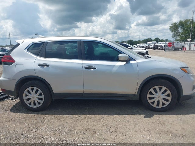 45851571 :رقم المزاد ، 5N1AT2MT7LC715397 vin ، 2020 Nissan Rogue S Fwd مزاد بيع