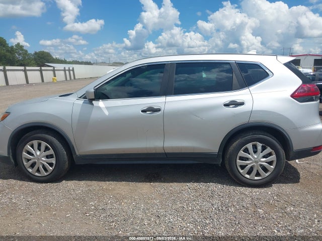 45851571 :رقم المزاد ، 5N1AT2MT7LC715397 vin ، 2020 Nissan Rogue S Fwd مزاد بيع