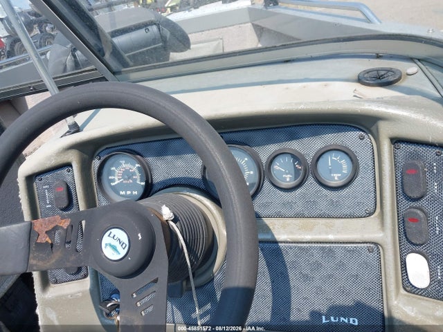 45851572 :رقم المزاد ، LUNAB007A101 vin ، 2001 Lund Pro Sport مزاد بيع