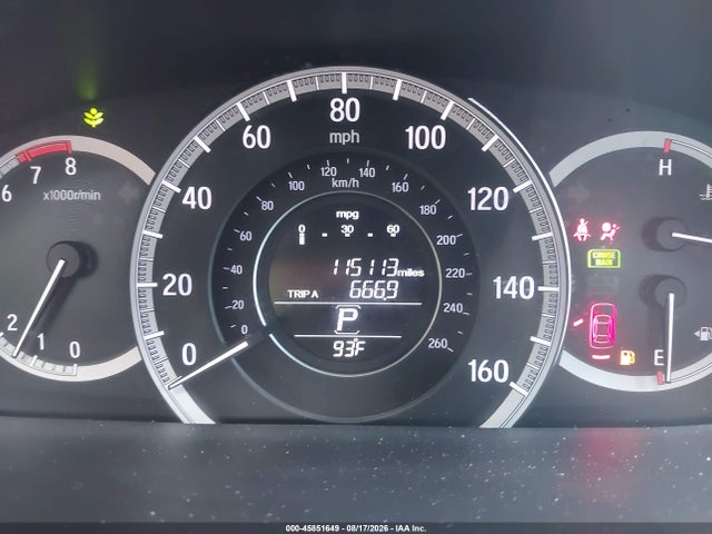 45851649 :رقم المزاد ، 1HGCR2F36HA050635 vin ، 2017 Honda Accord Lx مزاد بيع