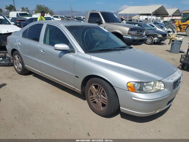Продажа на аукционе авто 2005 Volvo S60 2.5t A/2.5t A Sr W/premium Package, vin: YV1RS592552473823, номер лота: 45851668