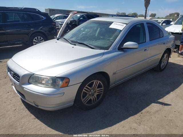 Продажа на аукционе авто 2005 Volvo S60 2.5t A/2.5t A Sr W/premium Package, vin: YV1RS592552473823, номер лота: 45851668