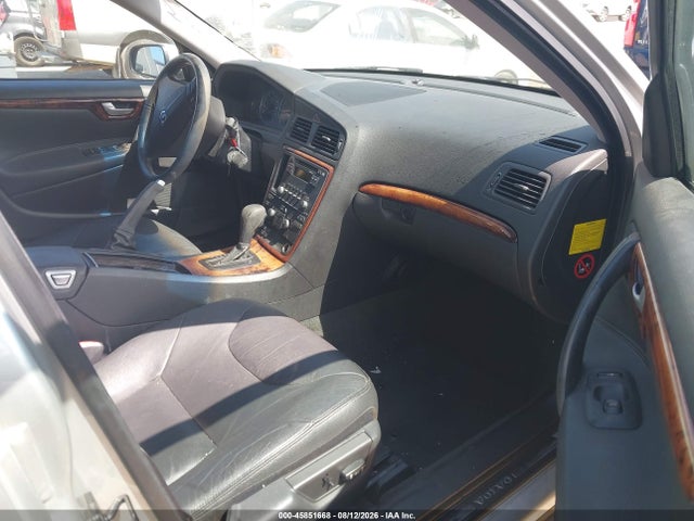 Продажа на аукционе авто 2005 Volvo S60 2.5t A/2.5t A Sr W/premium Package, vin: YV1RS592552473823, номер лота: 45851668