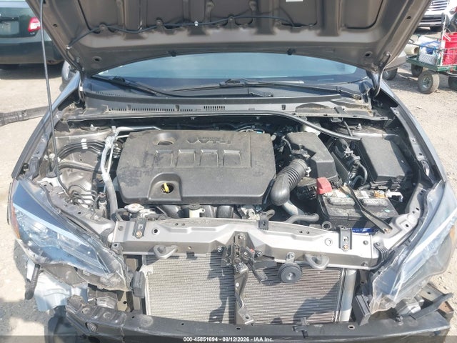2T1BURHE2JC109102 Toyota COROLLA LE