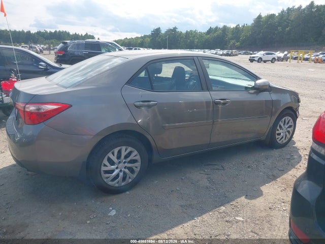 2T1BURHE2JC109102 Toyota COROLLA LE
