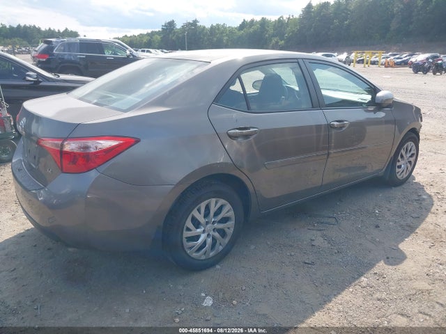 2T1BURHE2JC109102 Toyota COROLLA LE