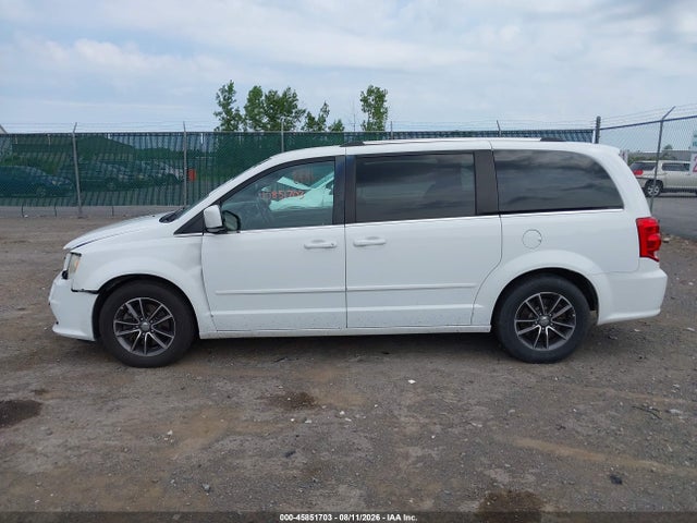 45851703 :رقم المزاد ، 2C4RDGCG8HR826061 vin ، 2017 Dodge Grand Caravan Sxt مزاد بيع