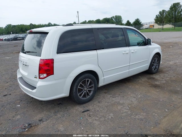 45851703 :رقم المزاد ، 2C4RDGCG8HR826061 vin ، 2017 Dodge Grand Caravan Sxt مزاد بيع