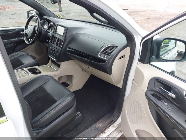 45851703 :رقم المزاد ، 2C4RDGCG8HR826061 vin ، 2017 Dodge Grand Caravan Sxt مزاد بيع
