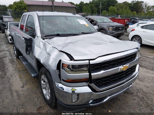 Продаж на аукціоні авто 2018 Chevrolet Silverado 1500 2lt, vin: 1GCVKREC2JZ103294, номер лоту: 45851762