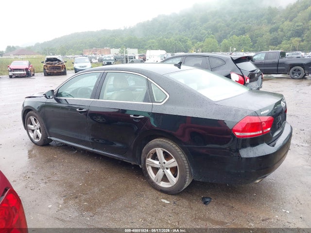 45851824 :رقم المزاد ، 1VWBP7A33CC053152 vin ، 2012 Volkswagen Passat 2.5l Se مزاد بيع