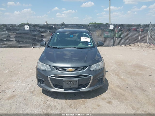 45851863 :رقم المزاد ، 1G1JD5SH1J4119851 vin ، 2018 Chevrolet Sonic Lt Auto مزاد بيع