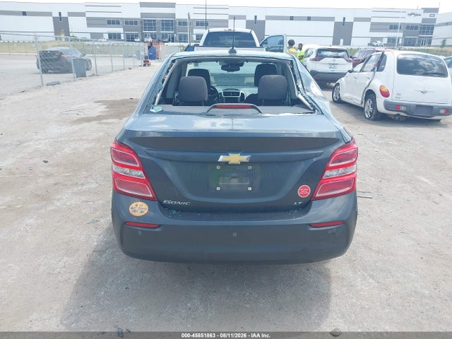 45851863 :رقم المزاد ، 1G1JD5SH1J4119851 vin ، 2018 Chevrolet Sonic Lt Auto مزاد بيع