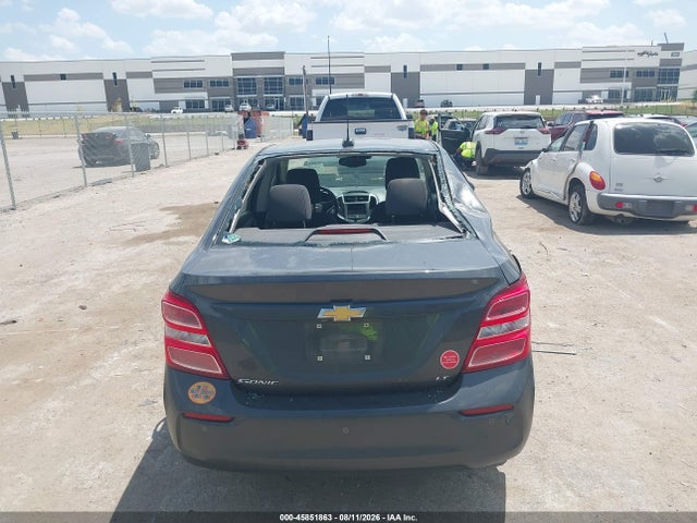 45851863 :رقم المزاد ، 1G1JD5SH1J4119851 vin ، 2018 Chevrolet Sonic Lt Auto مزاد بيع