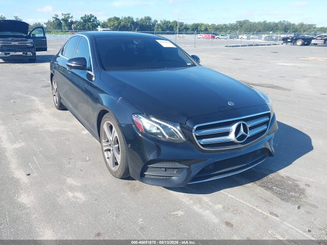 Продаж на аукціоні авто 2018 Mercedes-benz E 300, vin: WDDZF4JBXJA370175, номер лоту: 45851870