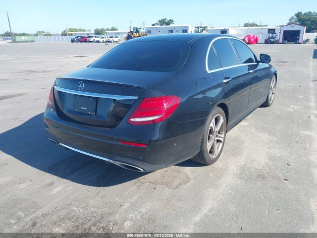 Продаж на аукціоні авто 2018 Mercedes-benz E 300, vin: WDDZF4JBXJA370175, номер лоту: 45851870