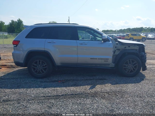 2016 Jeep Grand Cherokee 75th Anniversary მანქანა იყიდება აუქციონზე, vin: 1C4RJFAG5GC471119, აუქციონის ნომერი: 45851909