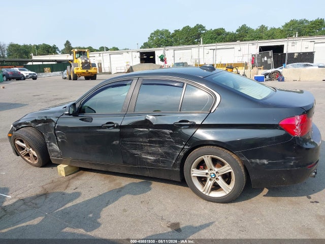 45851930 :رقم المزاد ، WBA3B5C57EP539917 vin ، 2014 Bmw 328i Xdrive مزاد بيع