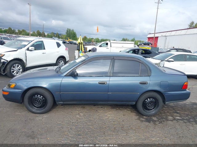 45851951 :رقم المزاد ، JT2AE09EXP0021235 vin ، 1993 Toyota Corolla Le/dx مزاد بيع