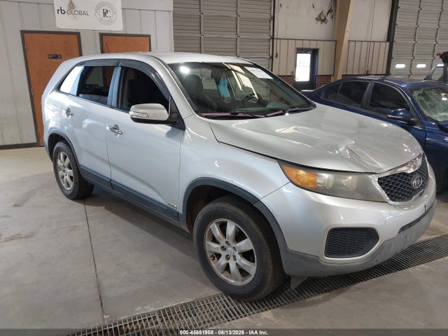 2011 Kia Sorento Lx მანქანა იყიდება აუქციონზე, vin: 5XYKTCA17BG047788, აუქციონის ნომერი: 45851958