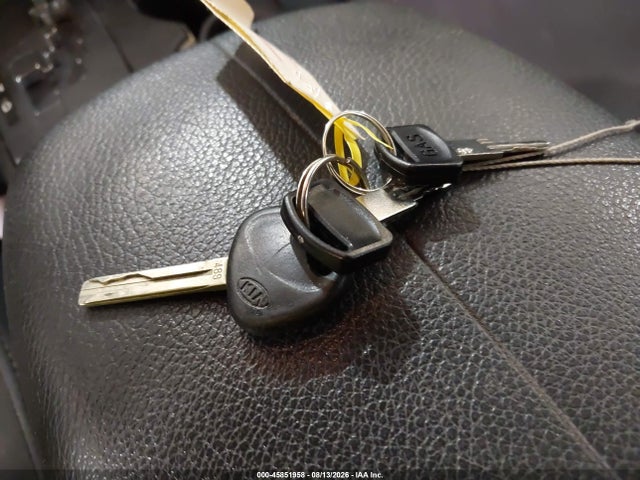 Продаж на аукціоні авто 2011 Kia Sorento Lx, vin: 5XYKTCA17BG047788, номер лоту: 45851958