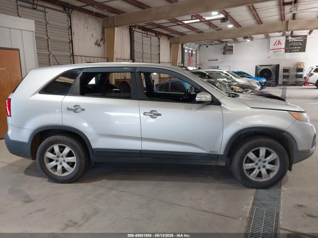 Продаж на аукціоні авто 2011 Kia Sorento Lx, vin: 5XYKTCA17BG047788, номер лоту: 45851958