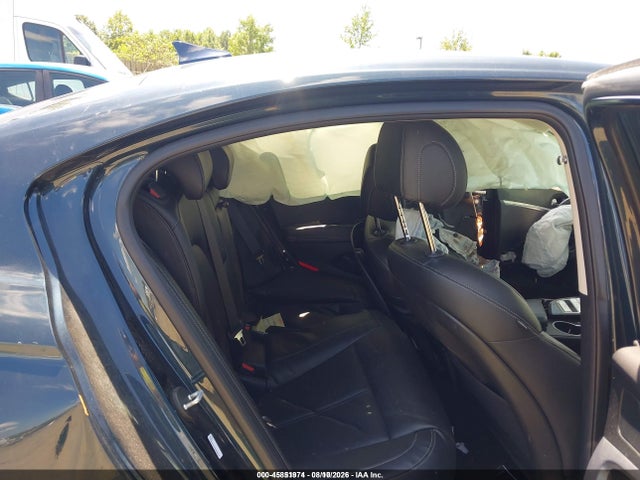 Продаж на аукціоні авто 2022 Genesis G70 2.0t Rwd, vin: KMTG34TA8NU087732, номер лоту: 45851974