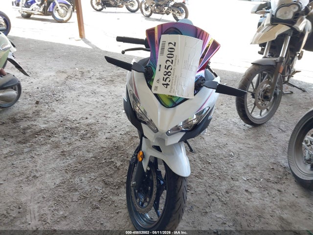 Kawasaki EX400 2023 JKAEXKH13PDAS1127 Image 5