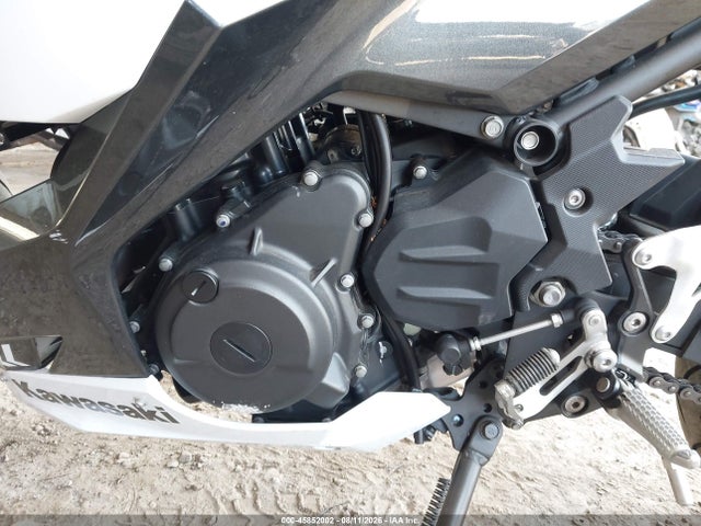 Kawasaki EX400 2023 JKAEXKH13PDAS1127 Image 9