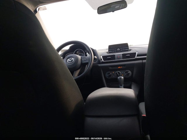 Продажа на аукционе авто 2014 Mazda Mazda3 I Sport, vin: JM1BM1U76E1146866, номер лота: 45852022
