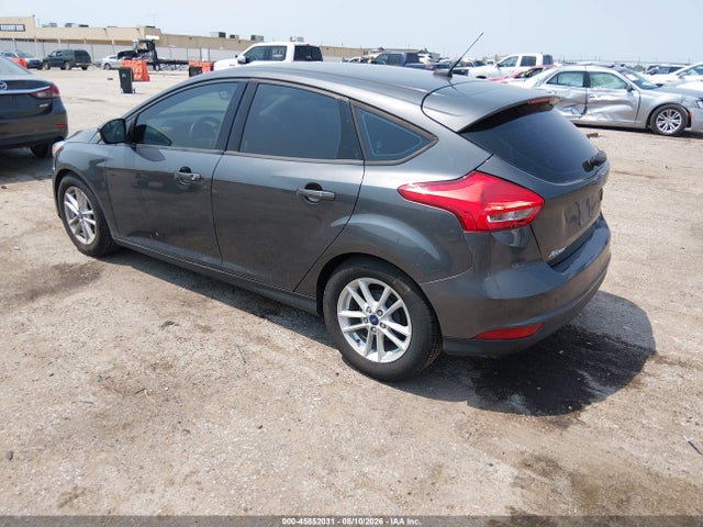 1FADP3K29GL379446 Ford FOCUS SE