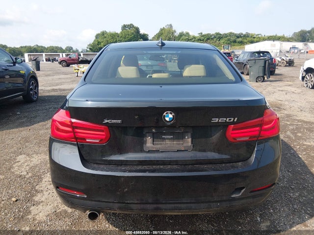 2018 Bmw 320i Xdrive მანქანა იყიდება აუქციონზე, vin: WBA8A3C51JA498887, აუქციონის ნომერი: 45852080