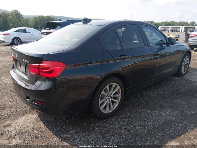 2018 Bmw 320i Xdrive მანქანა იყიდება აუქციონზე, vin: WBA8A3C51JA498887, აუქციონის ნომერი: 45852080