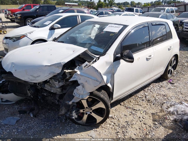 45852092 :رقم المزاد ، WVWGD7AJ7BW179477 vin ، 2011 Volkswagen Gti 4-door مزاد بيع
