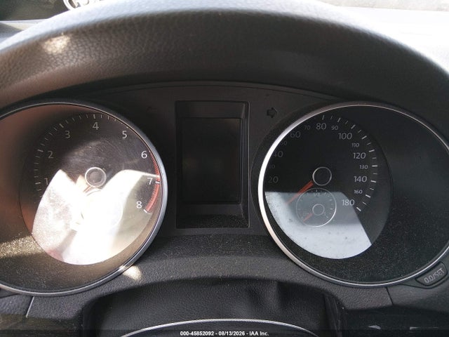 45852092 :رقم المزاد ، WVWGD7AJ7BW179477 vin ، 2011 Volkswagen Gti 4-door مزاد بيع