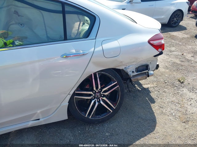 Продаж на аукціоні авто 2017 Honda Accord Touring V6, vin: 1HGCR3F91HA012241, номер лоту: 45852120