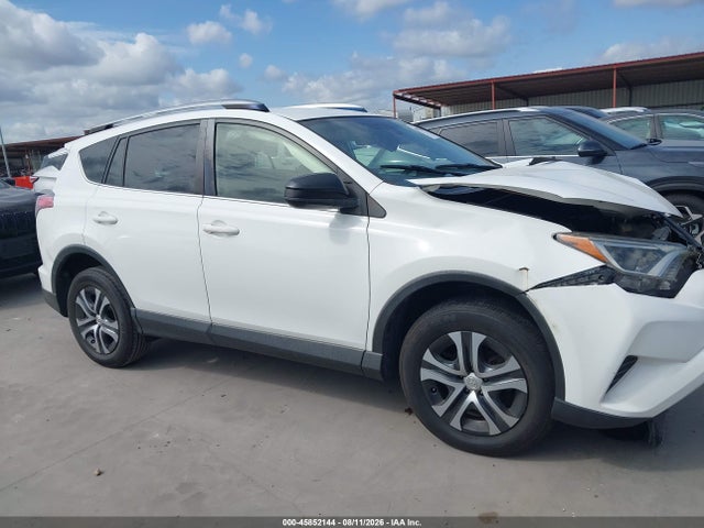 45852144 :رقم المزاد ، JTMBFREV9HJ160139 vin ، 2017 Toyota Rav4 Le مزاد بيع