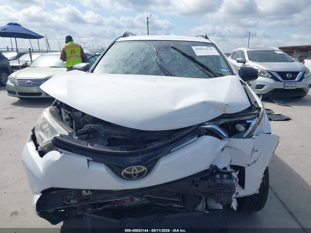 45852144 :رقم المزاد ، JTMBFREV9HJ160139 vin ، 2017 Toyota Rav4 Le مزاد بيع